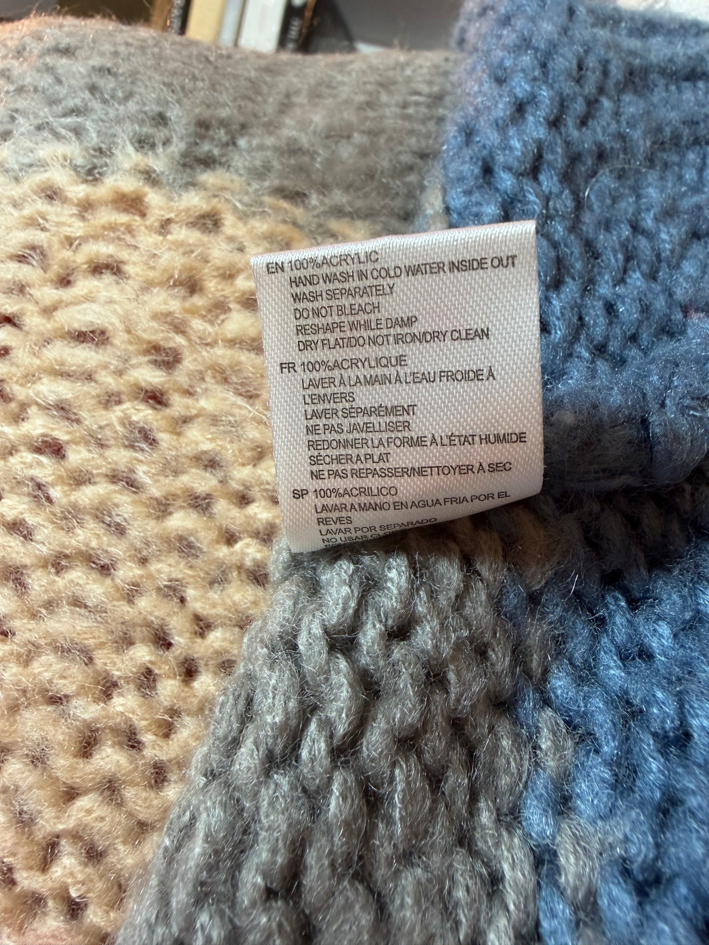 RD style pastel striped pullover