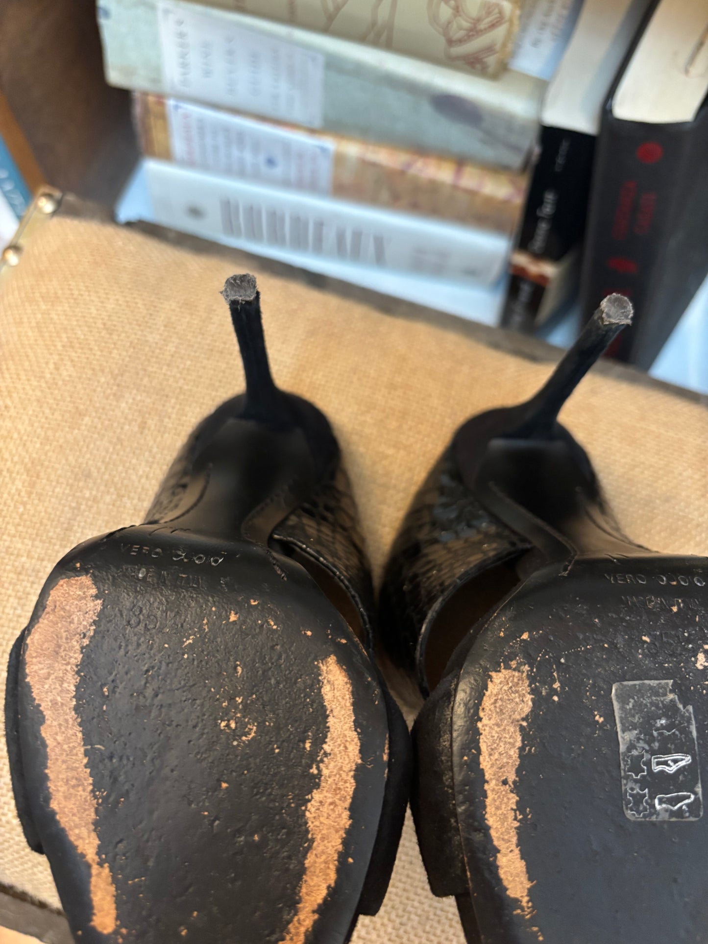 Giuseppe Zanotti Mules 35.5