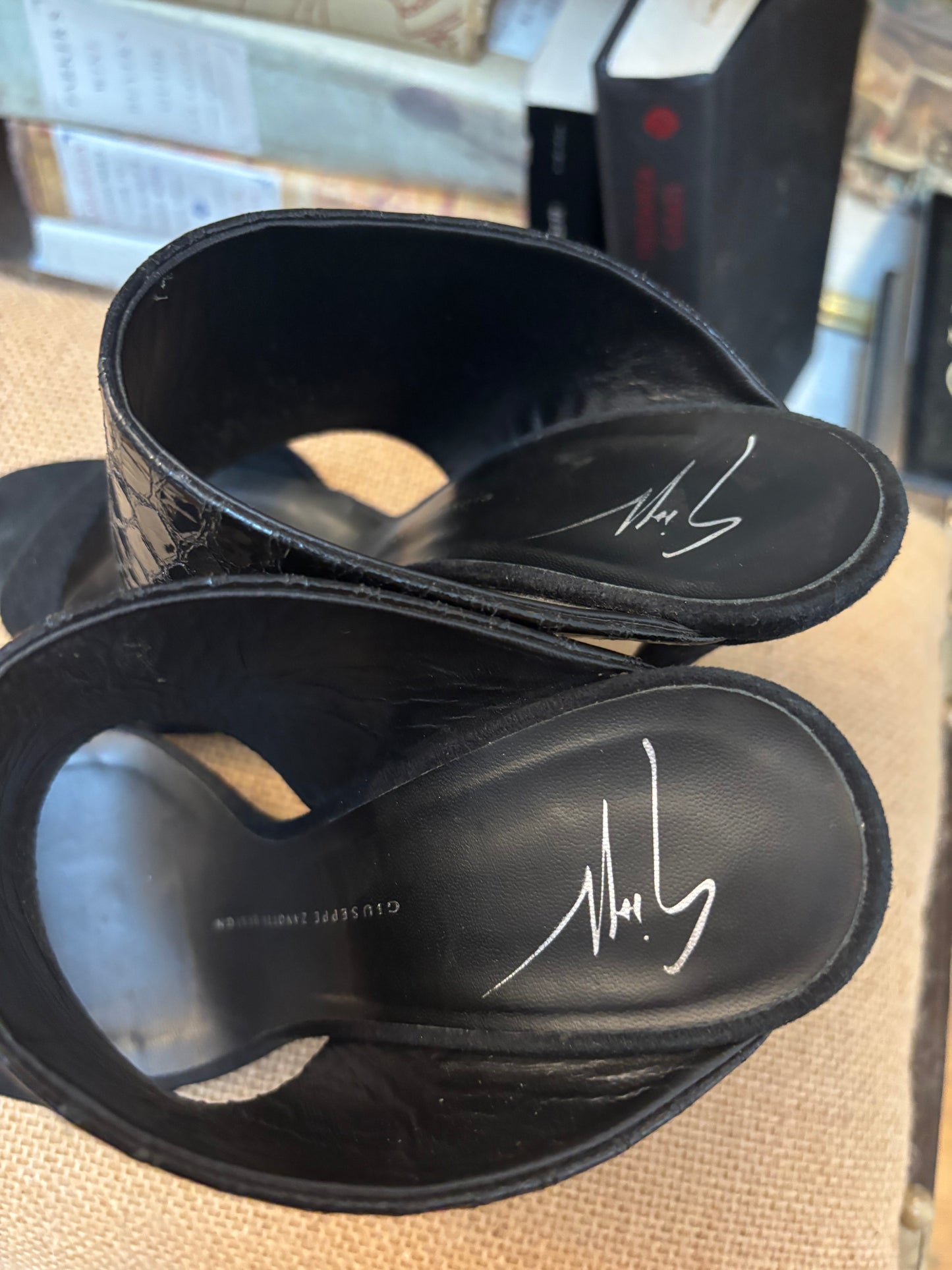 Giuseppe Zanotti Mules 35.5