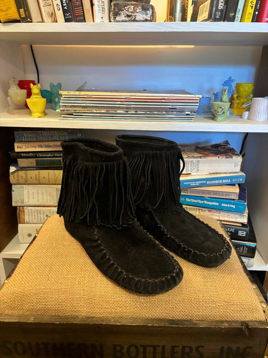 Moccasin Fringe Boots 40