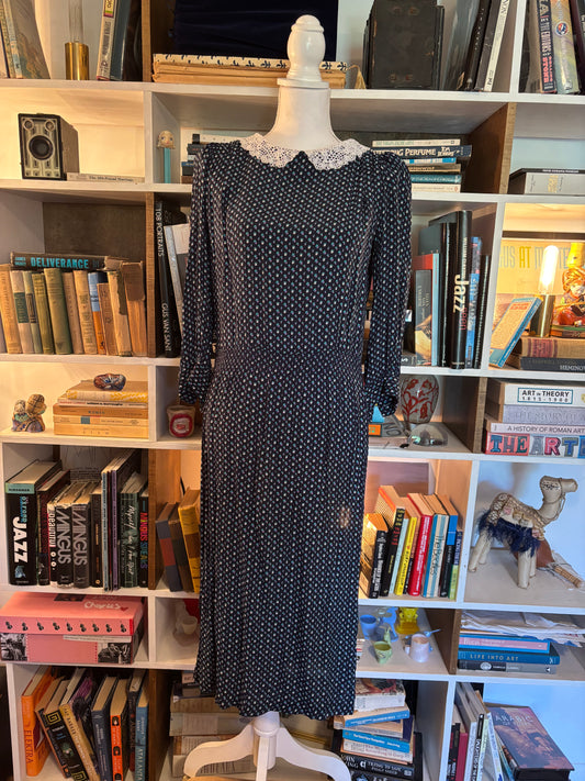 Cassidy 1980's Lace Collared Dress