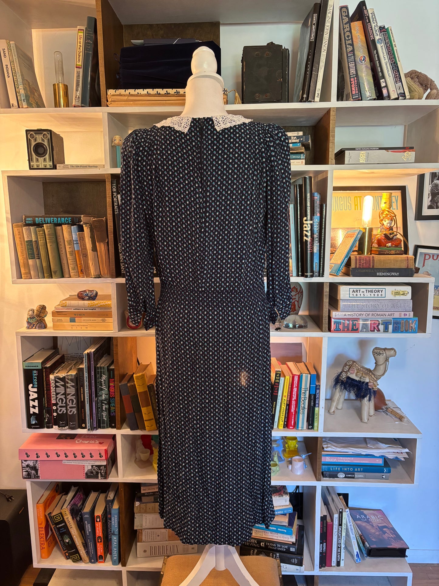 Cassidy 1980's Lace Collared Dress