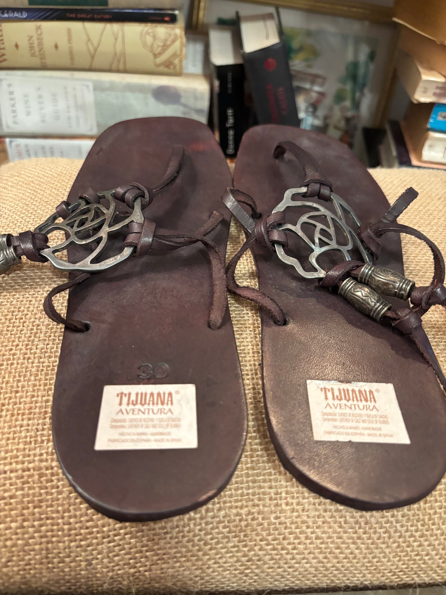 Leather Embellished Sandals 39