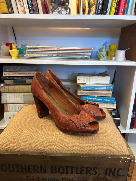 Seychelles Peep Toe Heel 9