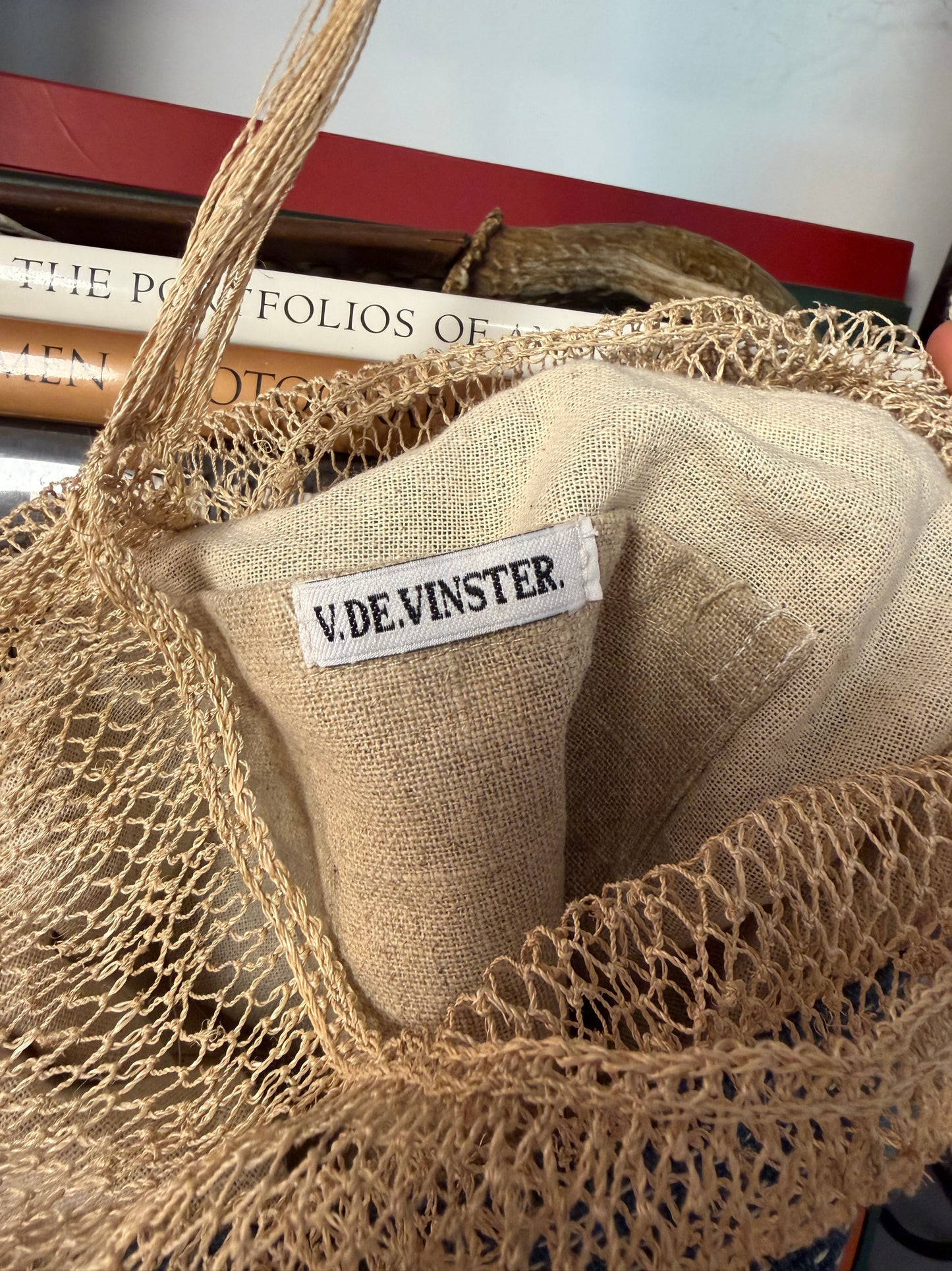 V De Vinster Woven Bag