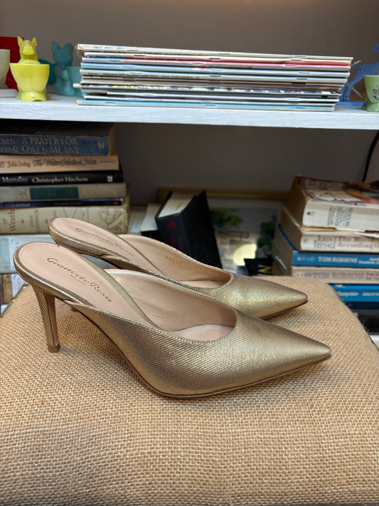 Gianvito Rossi Gold Mules 36.5