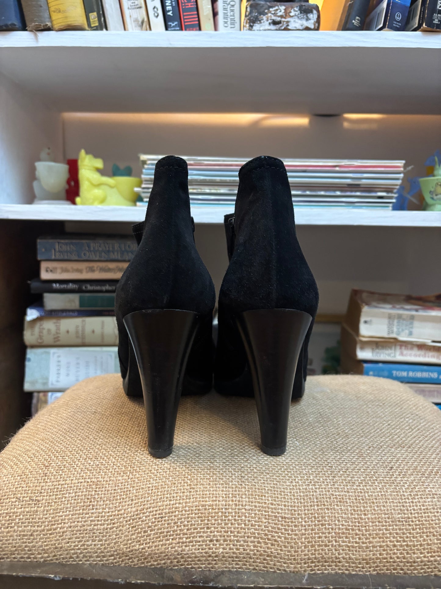 Laudadio Roma Suede Booties 39