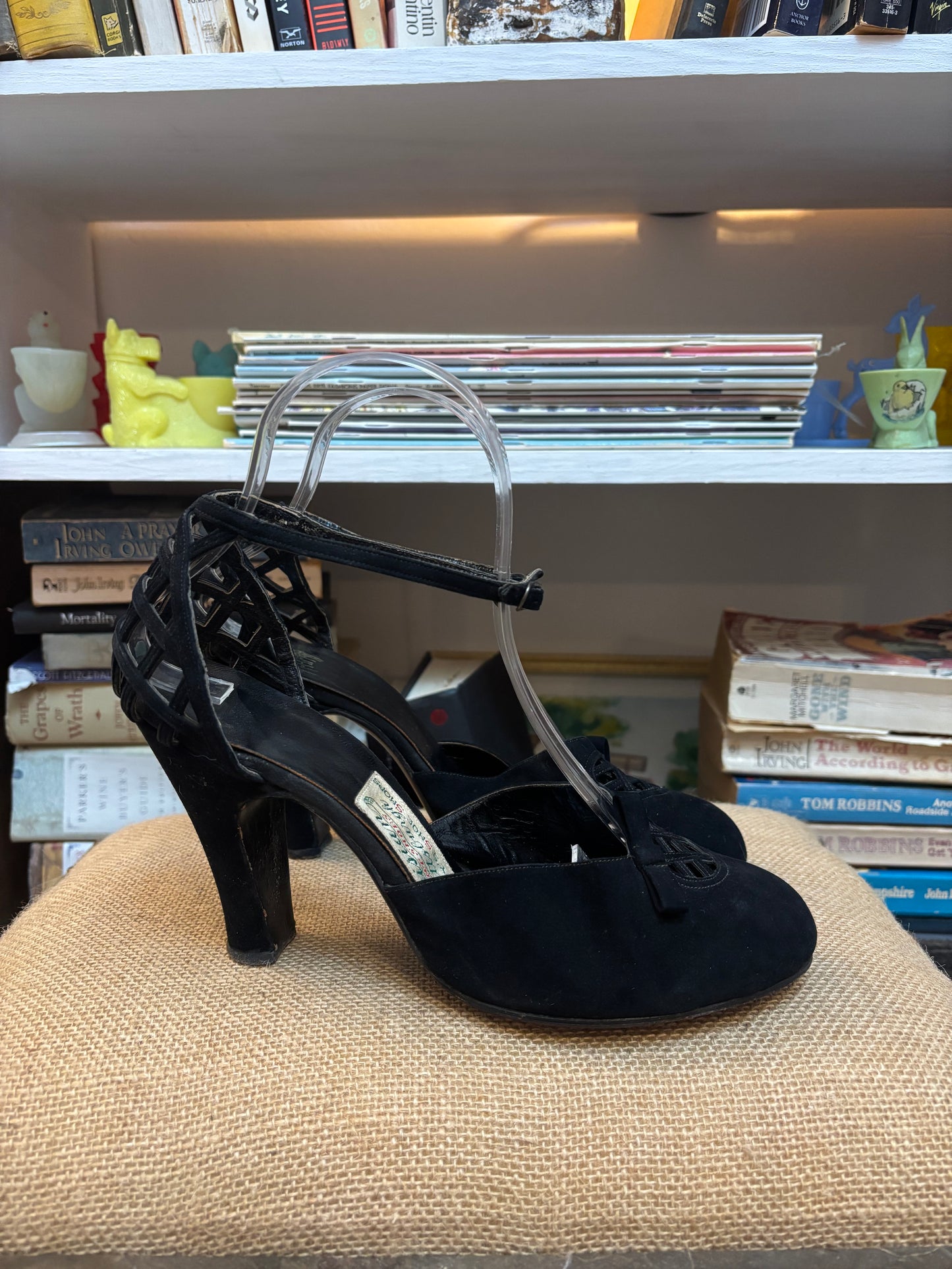 1940's Suede Pumps 8.5