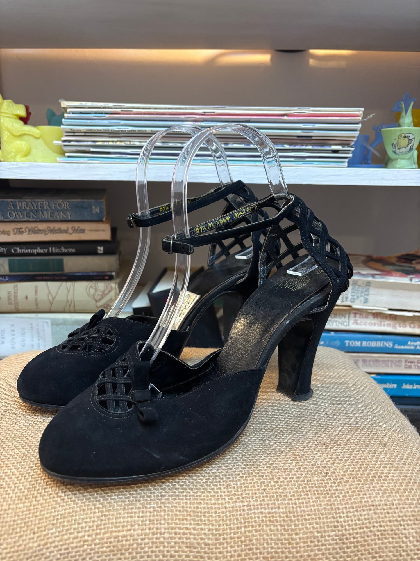 1940's Suede Pumps 8.5