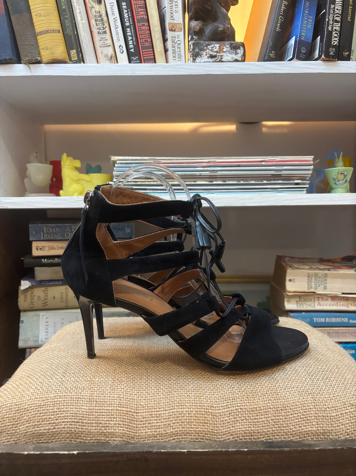 Marc Cain Lace Up Suede Tassel Heels 40