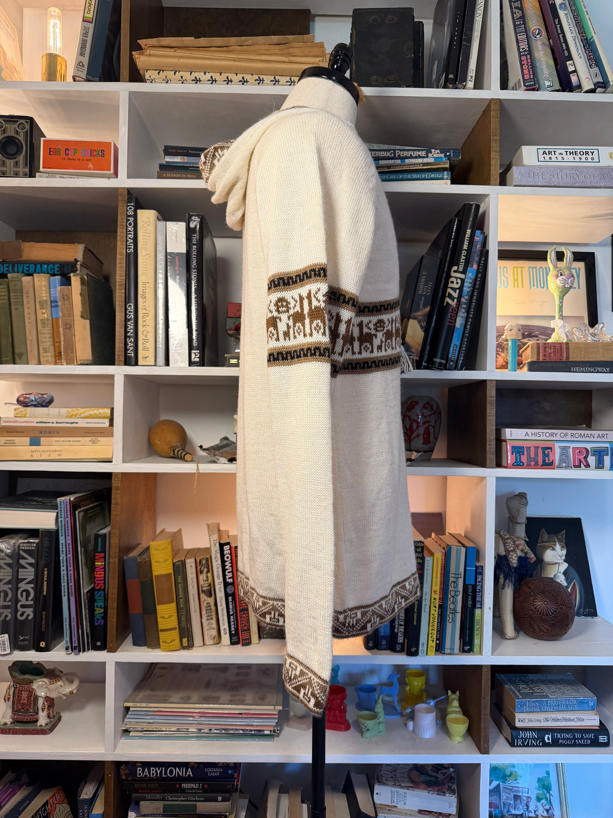 Alpaca Lace-Up Hooded Sweater — Peru XL