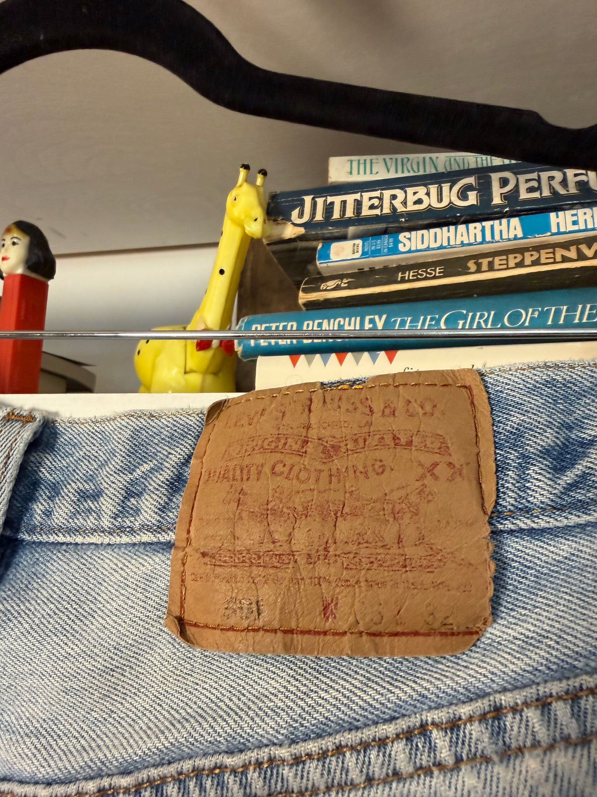 Levi's 501 35x32