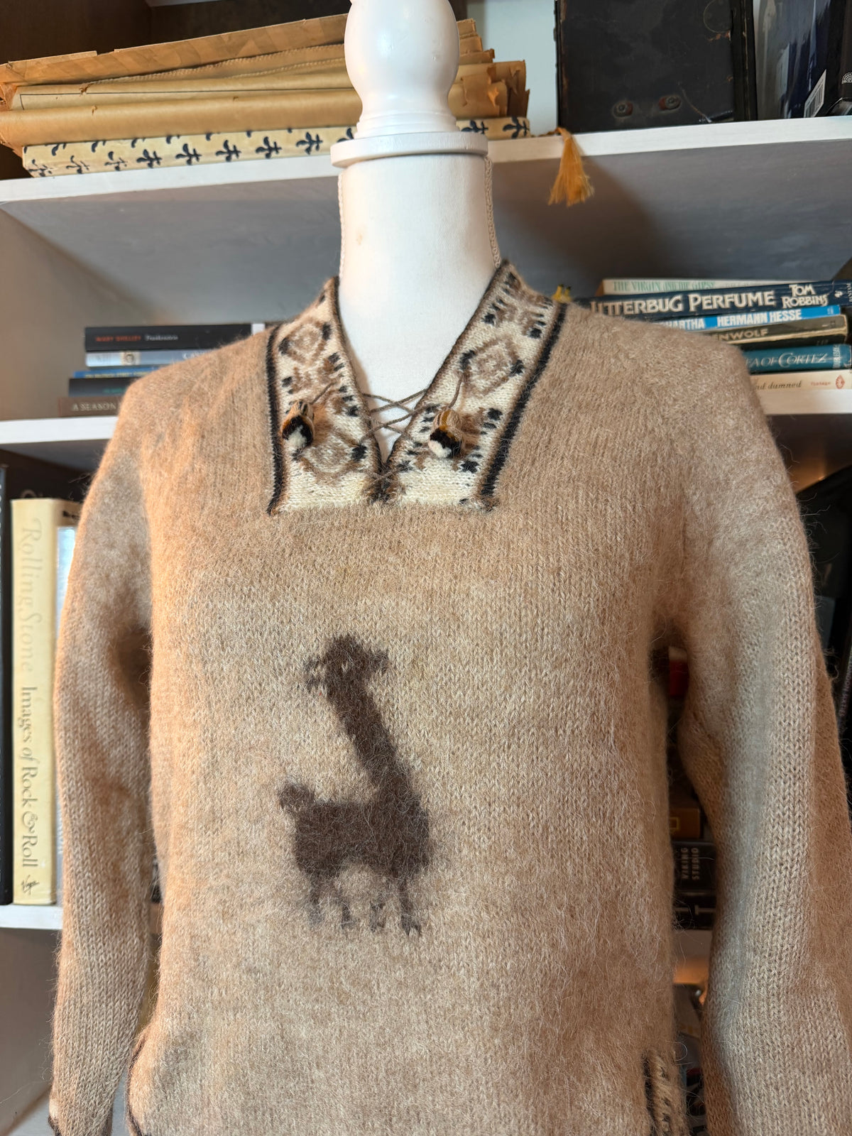 Vintage Alpaca Motif Lace-Up V Neck Sweater