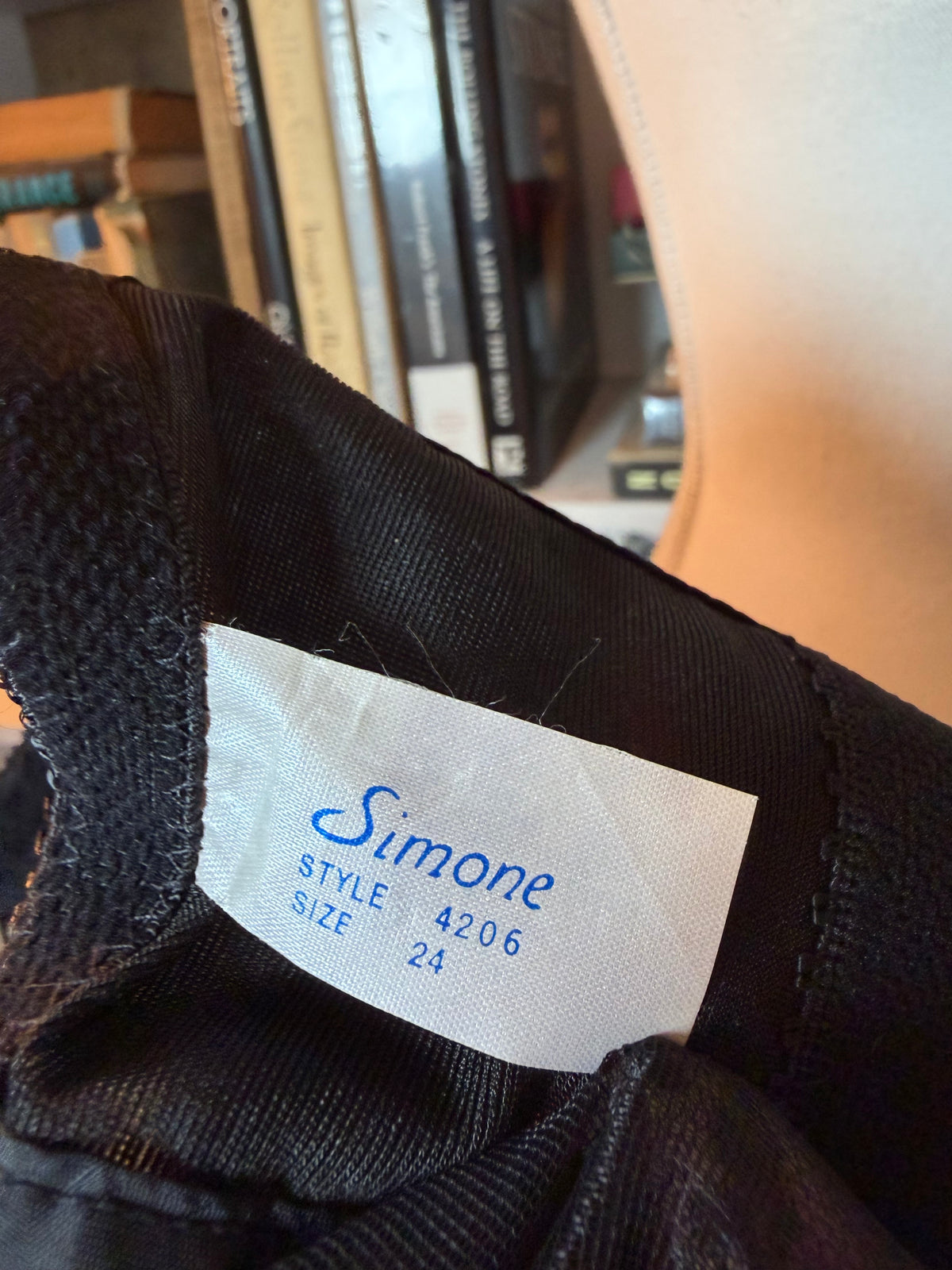 Simone Vintage Garter Belt 24