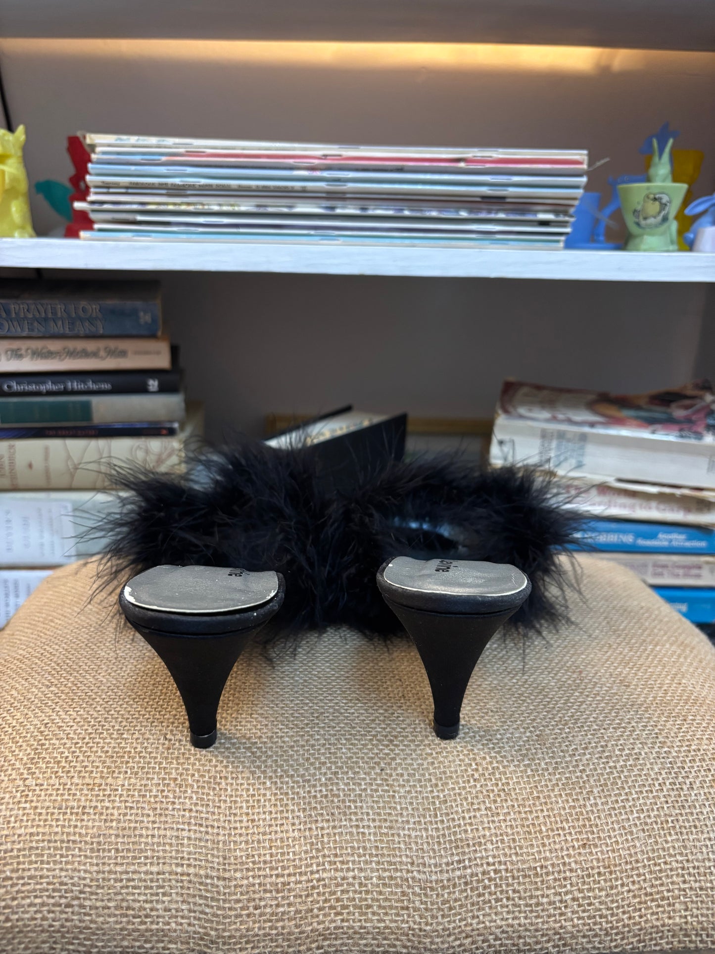 Jacques Levine Maribou Slippers 7.5