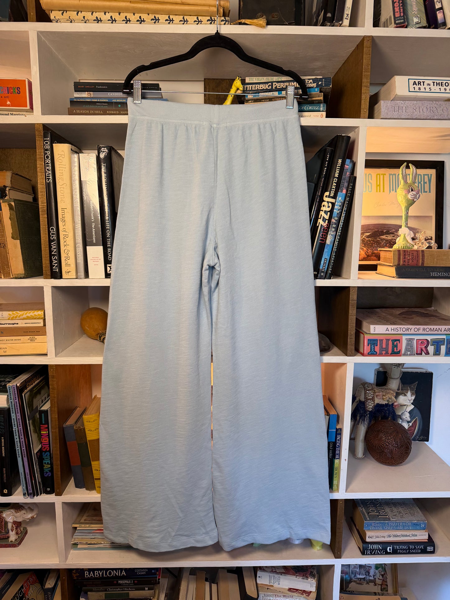 Eterne Blue Sweats