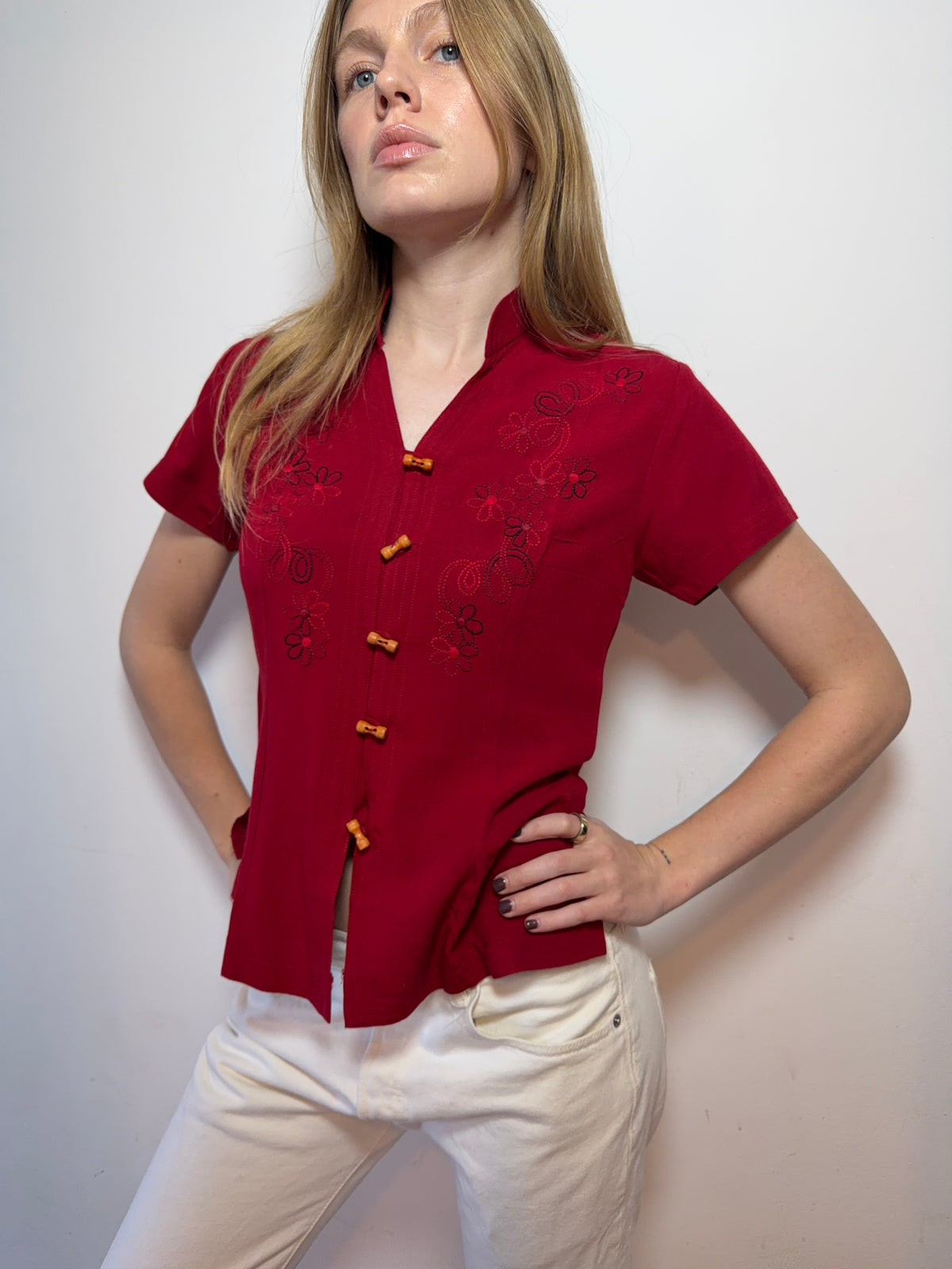 Khanh Quyen Embroidered Top