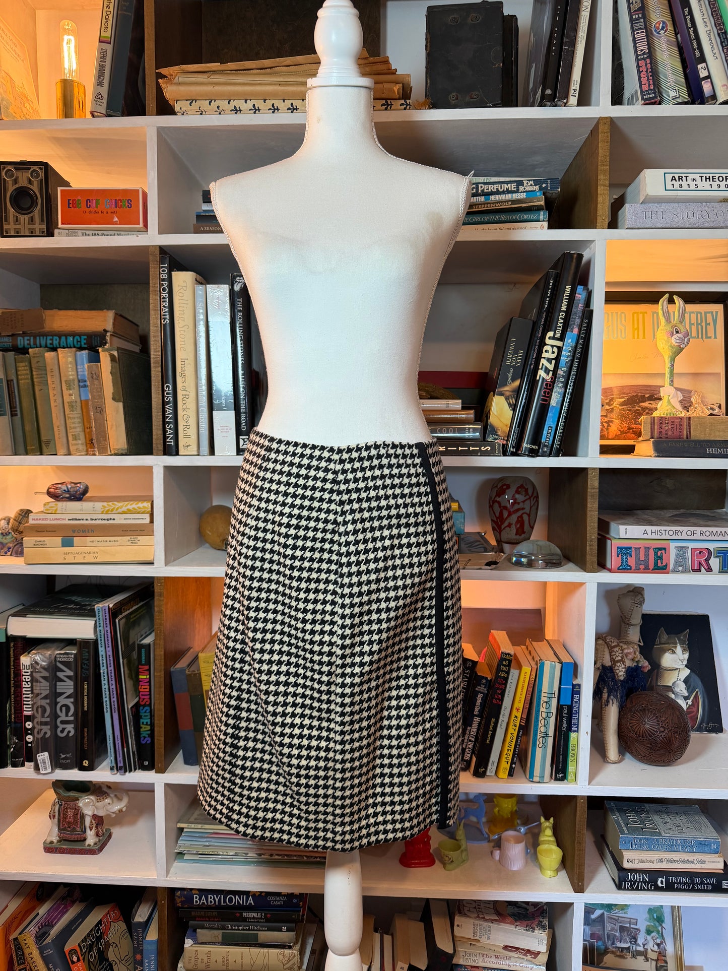 Tailor New York Houndstooth Wool Wrap Skirt