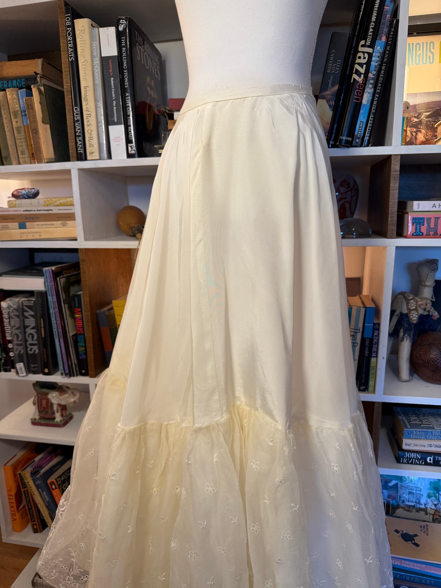 1950s ivory petticoat