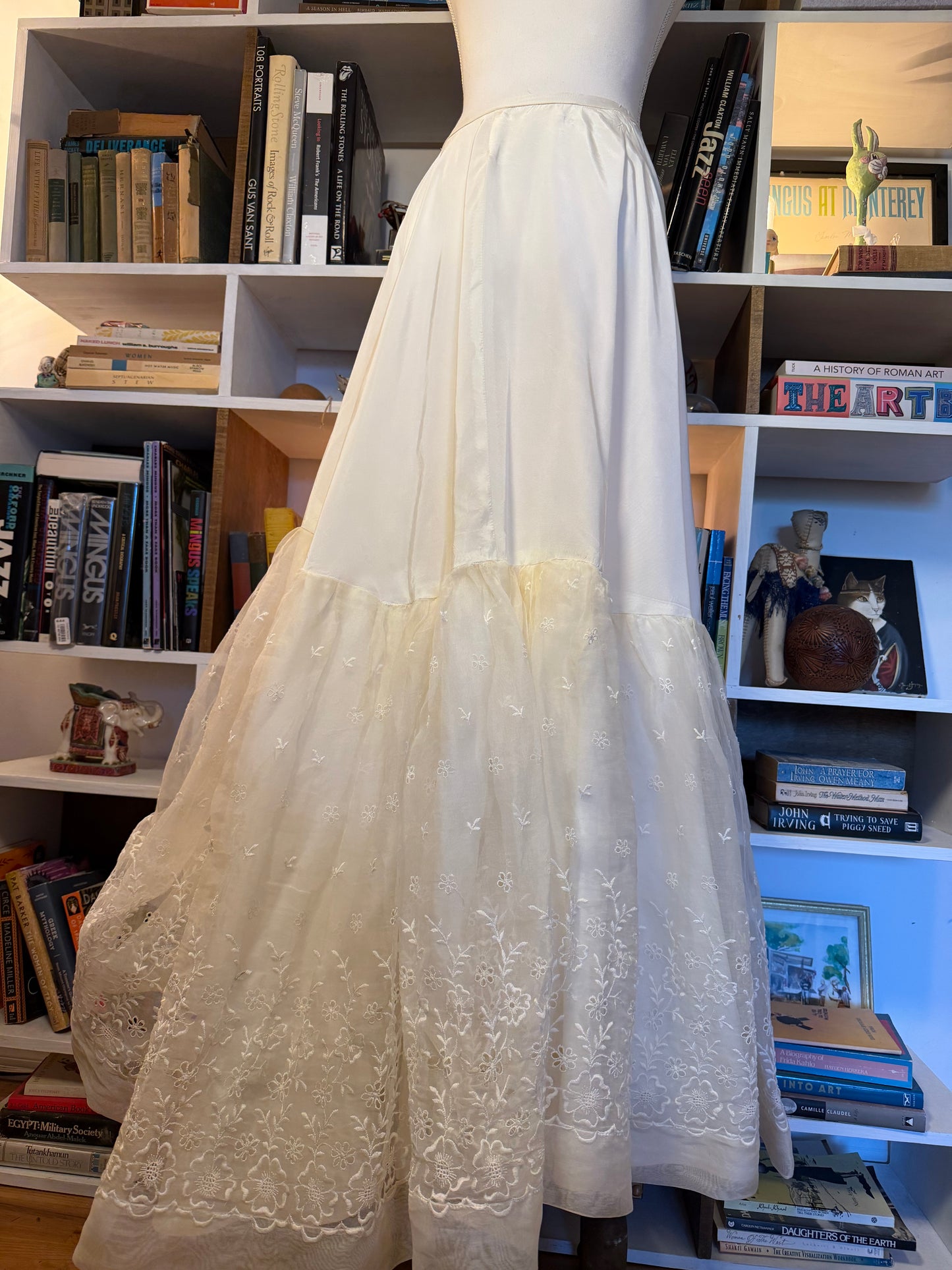 1950s ivory petticoat