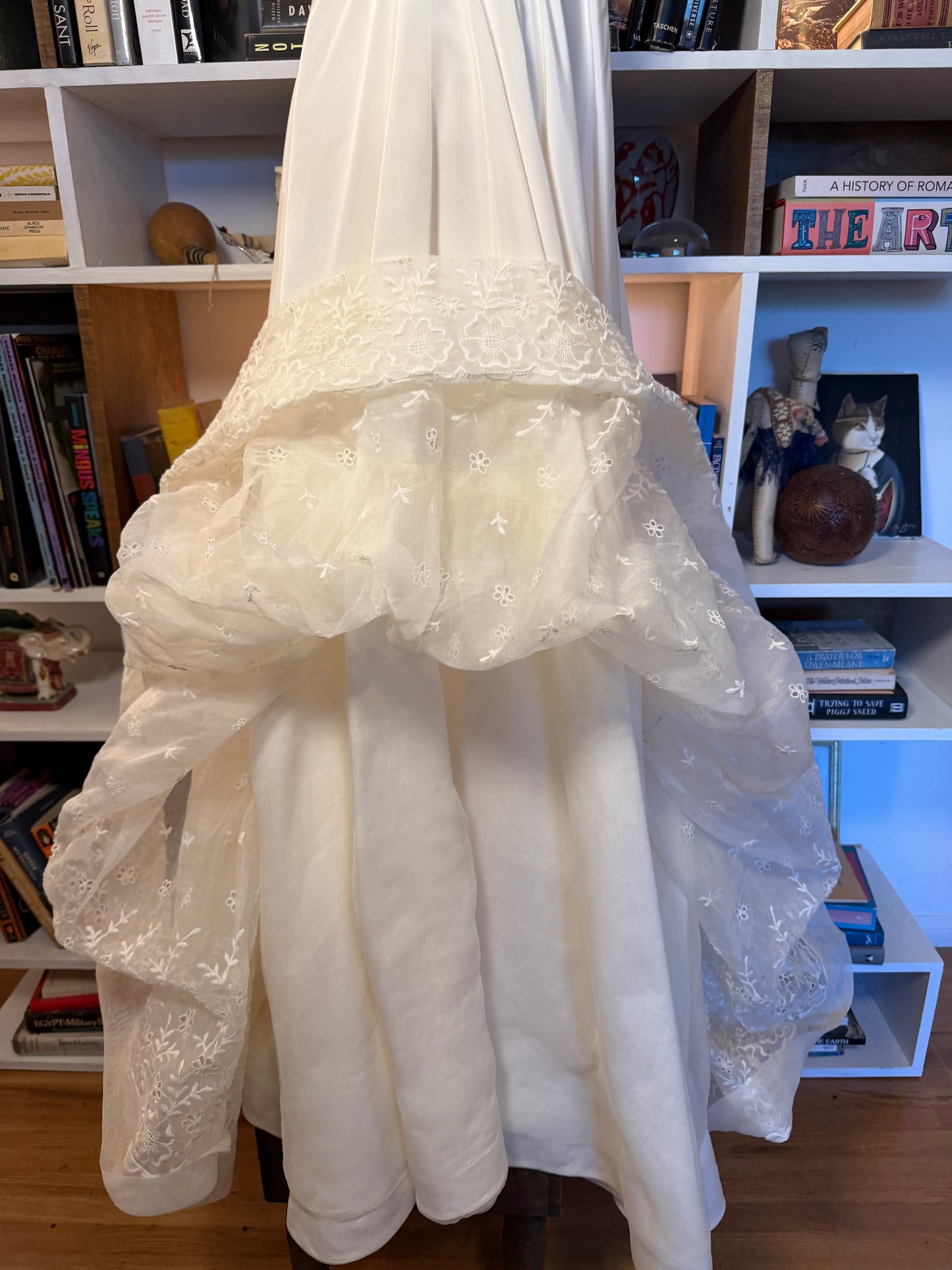 1950s ivory petticoat