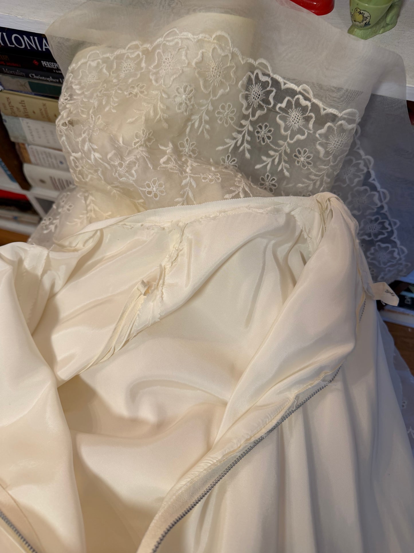 1950s ivory petticoat