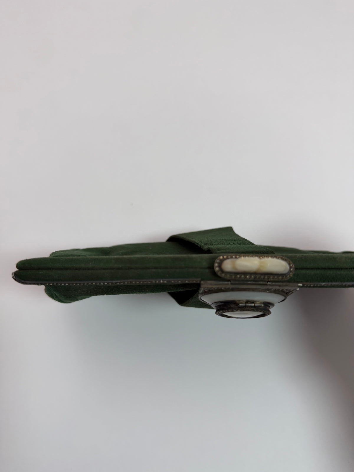 1920s French Art Deco Green Suede Watch Clutch