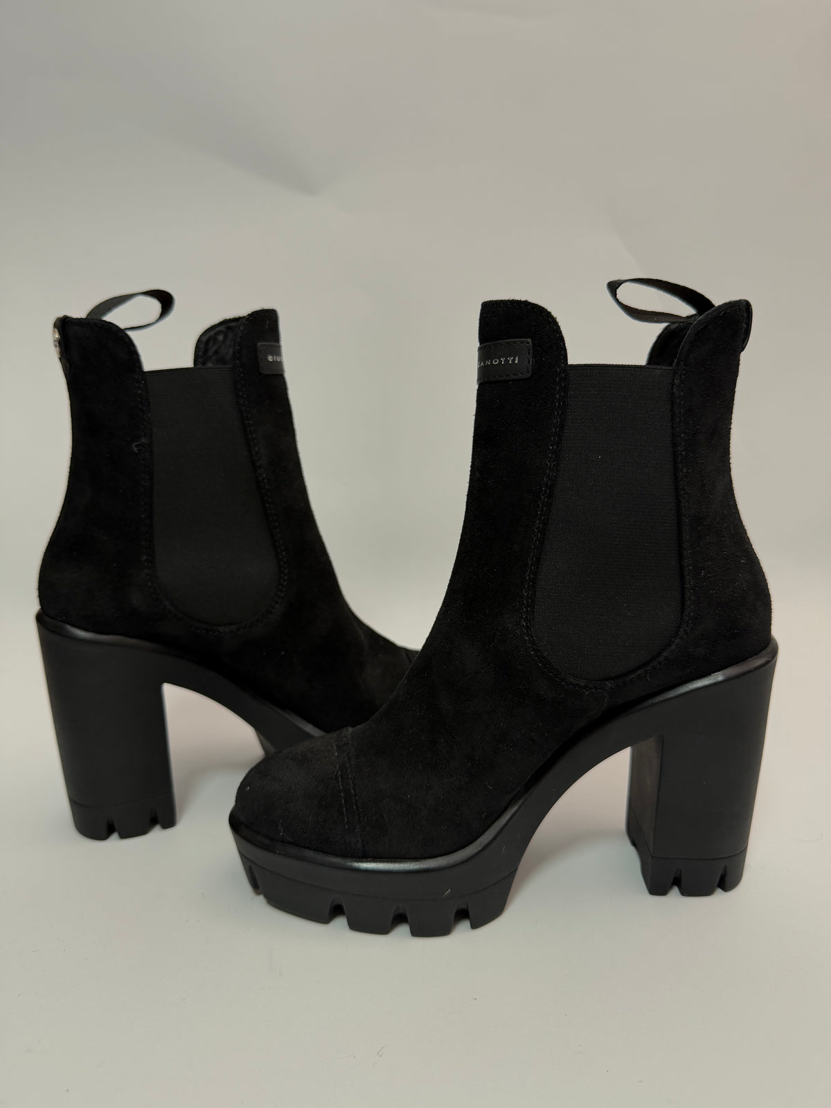 Giuseppe Zanotti Chelsea Boots 36