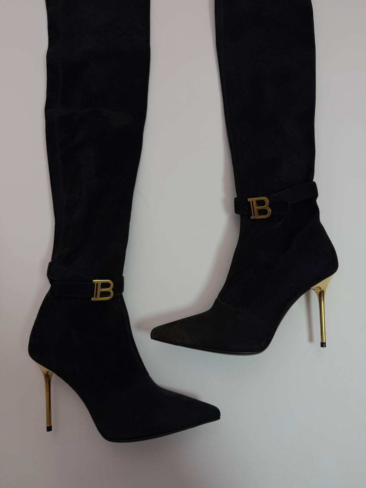 Balmain Raven Stretch Suede Boots 36