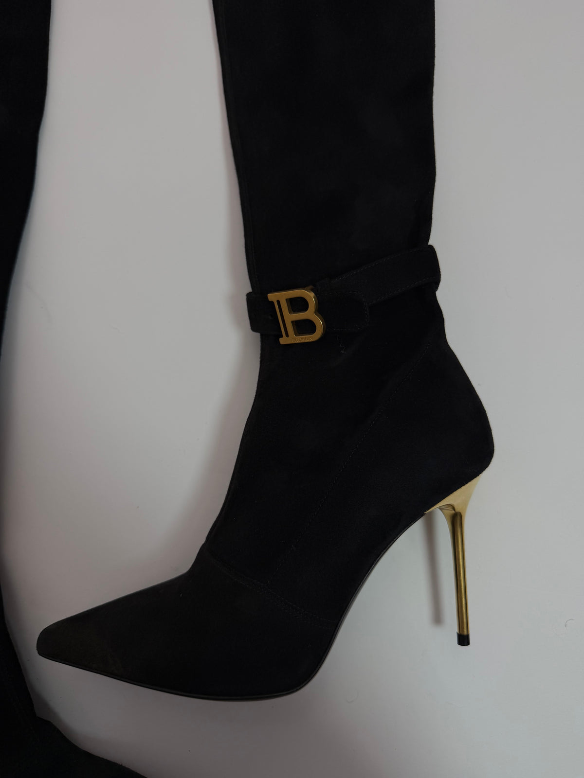 Balmain Raven Stretch Suede Boots 36