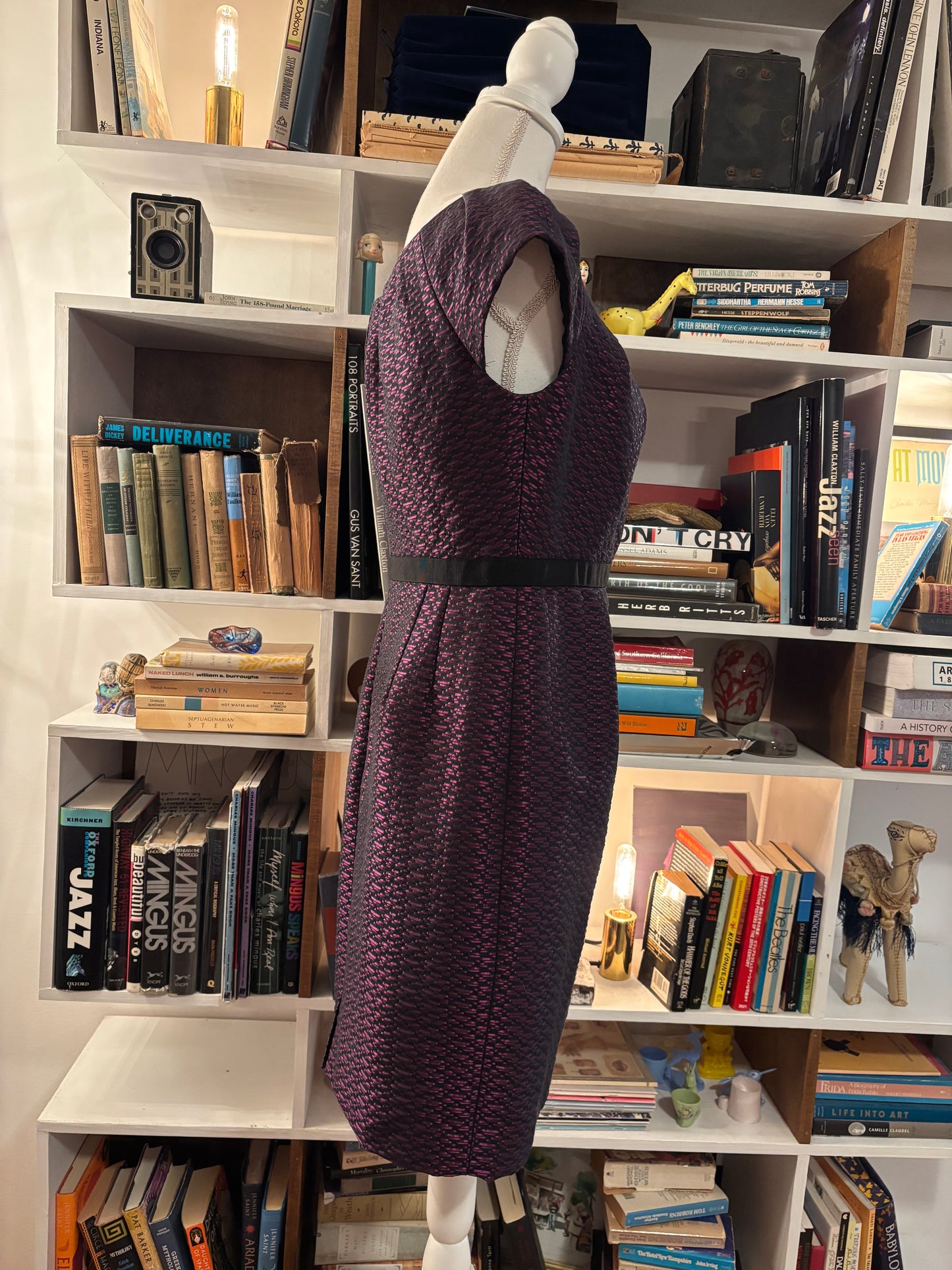 Carmen Marc Valvo Sheath Dress