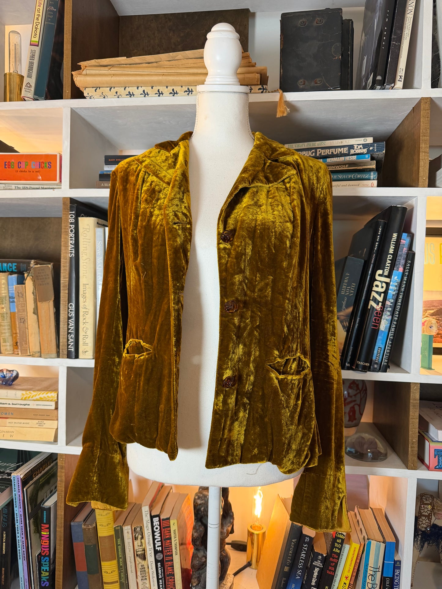 Drama amber velvet jacket